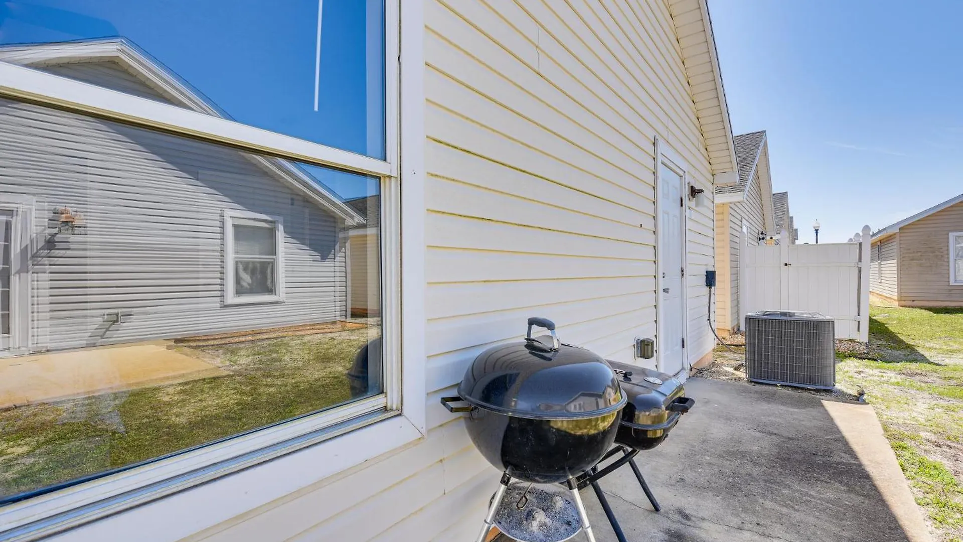 Holiday home Charming Pcb Home About 1 Mi To Beach Access! Panama City Beach United States
